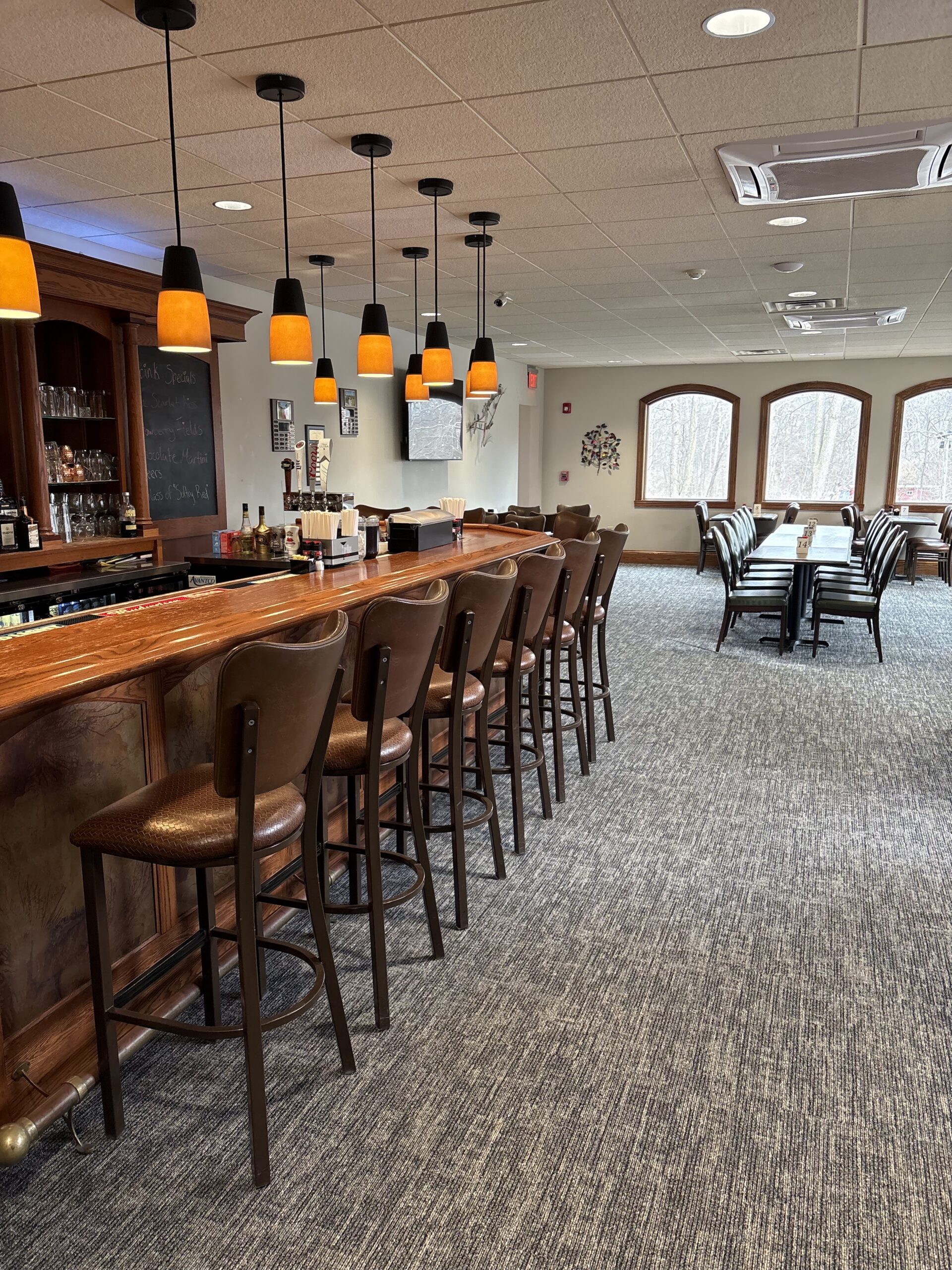 CCC restaurant new carpet3rd photo E8DE 4D0A 96DD 5AFA227F3B32 CCC restaurant new carpet3rd photo E8DE 4D0A 96DD 5AFA227F3B32